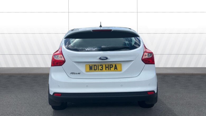 Ford Focus 1.6 Zetec 5dr Petrol Hatchback